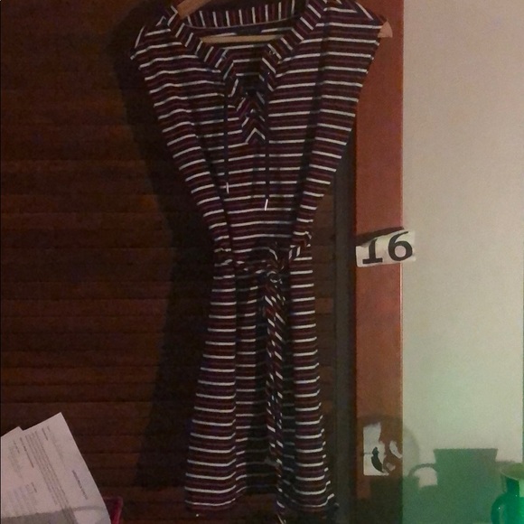 Dress - Picture 1 of 6